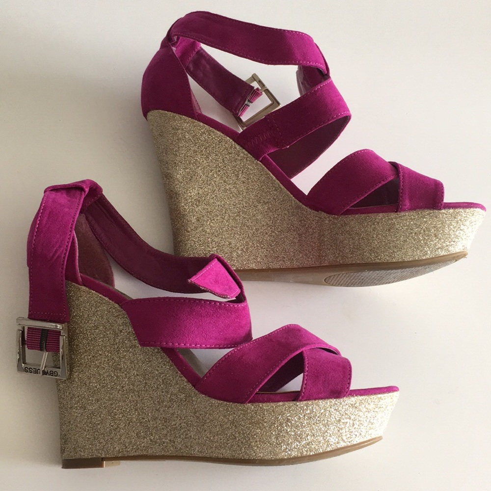 Guess purple/gold heels size 6